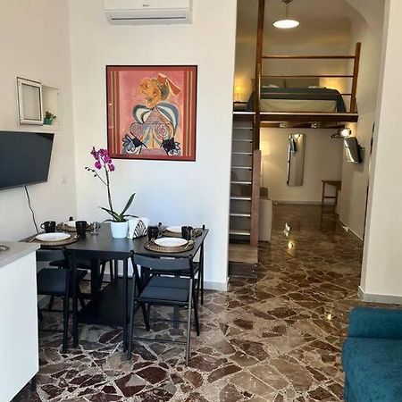 Casa Vacanze Piazza San Pietro Бари Экстерьер фото
